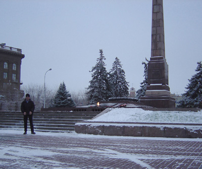 Scotsman at Eternal Flame, Volgograd 2005