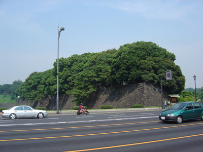 Imperial palace wall, Tokyo 2005