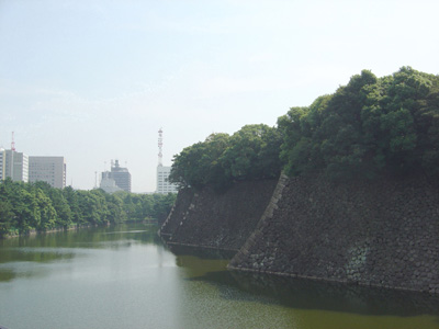 Imperial palace moat (east), Tokyo 2005