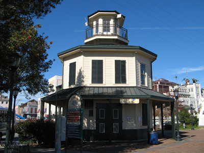 Gray Lines Ticket Office, Steamboat Natchez, New Orleans 2006