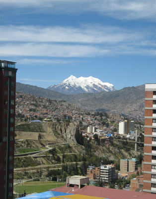 La Paz: Illimani 6,438 metres (21,122 ft), Bolivia 2007