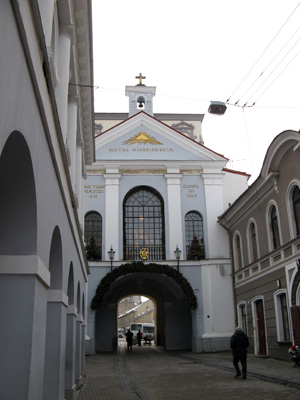 Catholic "Gates of Dawn", Vilnius 2008