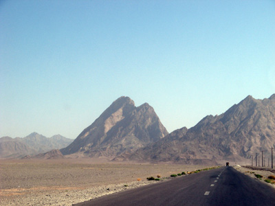 Road to Chack Chak, Yazd, Iran 2008