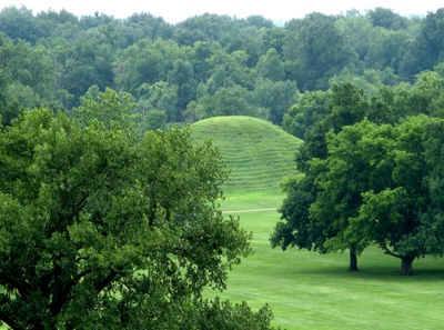 Roundtop Mound, Cahokia, Chicago++ 2009