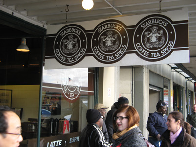 Original Pike's Place Starbucks With irksome beggars., Seattle 2009