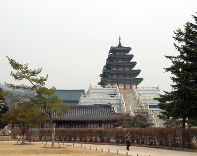 Gyeongbokgung Palace: Pagoda, South Korea: Seoul