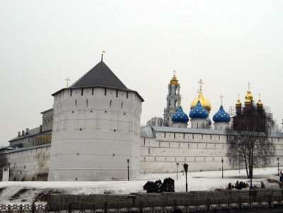 Strong outer wall, Sergiev Posad, Moscow & St Petersburg 2009