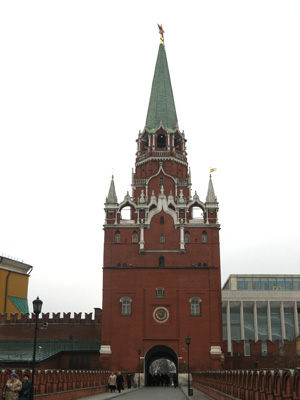 Kremlin: Entrance, Moscow & St Petersburg 2009