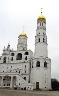 Kremlin: Ivan the Great Bell Tower (16th c.), Moscow & St Petersburg 2009
