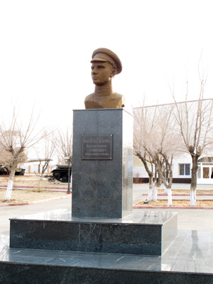 Gagarin Bust Outside the Museum of the Baikonur Cosmodrome, Cosmodrome Museum, Baikonur 2010