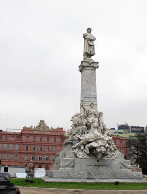 Columbus In front of Presidential Palace, Buenos Aires, Argentina 2010