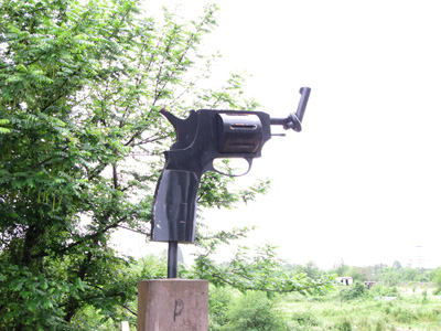Sculpture, on Georgian side. Pointing into Abkhazia., Zugdidi/Border, Georgia May 2010
