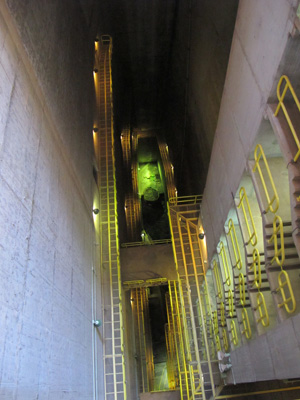 Internal shaft Looking down to bedrock, Itaipu, South America 2011