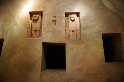 Replica of Lion Tomb at Dadan, Riyadh: National Museum, Saudi Arabia 2019