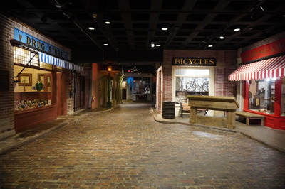 Detroit Historical Museum, Downtown Detroit, Toronto - Chicago 2019