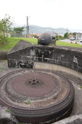 Castries: Apostles battery Rotating mount and mismatched cannon, St Lucia: Around Castries, 2020 Caribbean