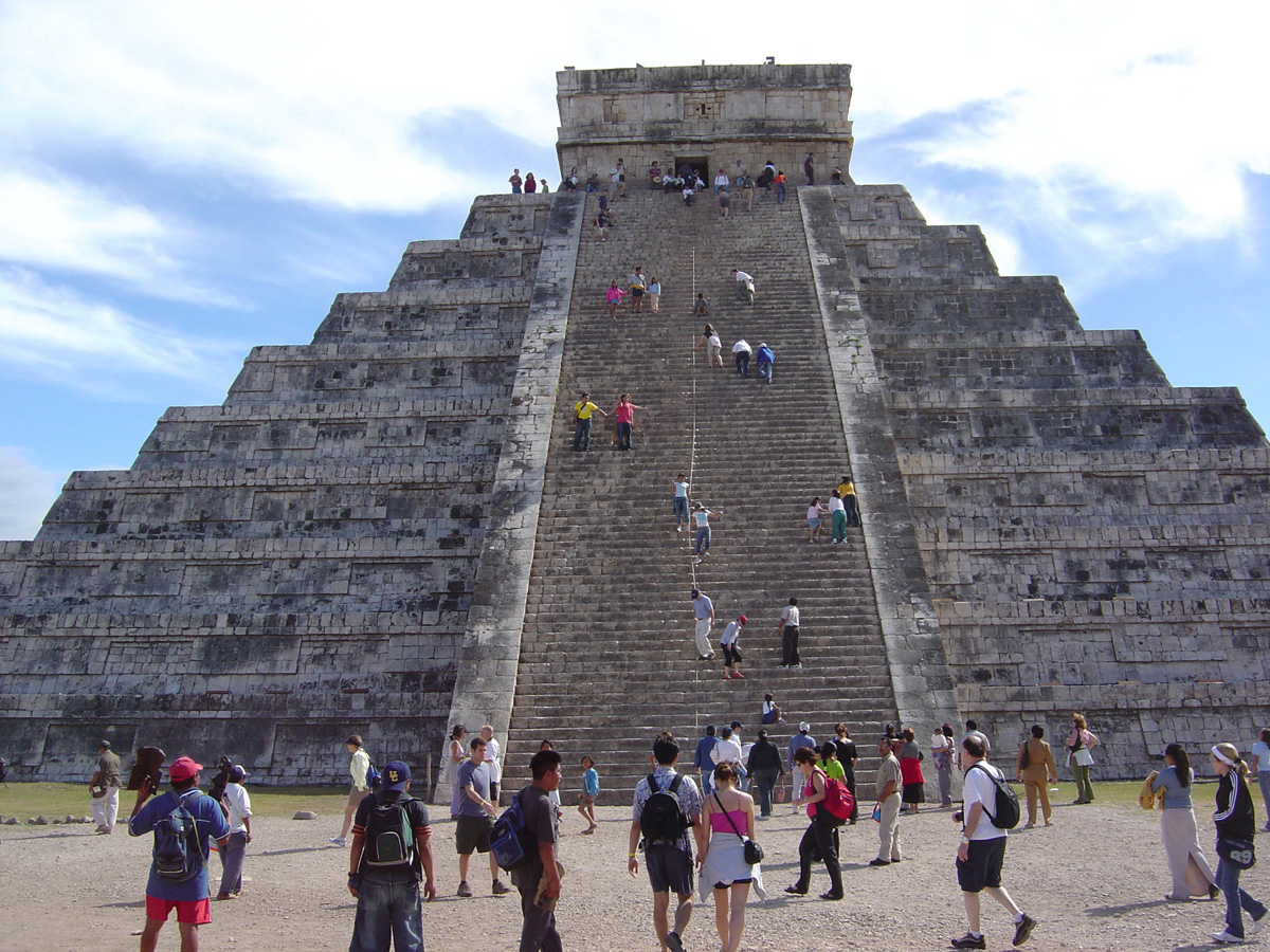 Chichen Itza, Castillo