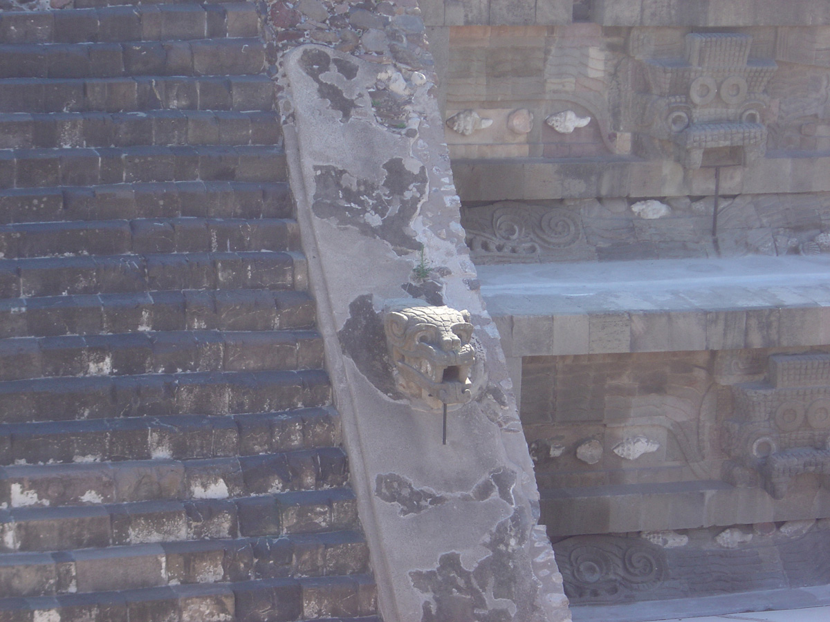Teotihuacan, Temple of Quetzlacoatl: detail