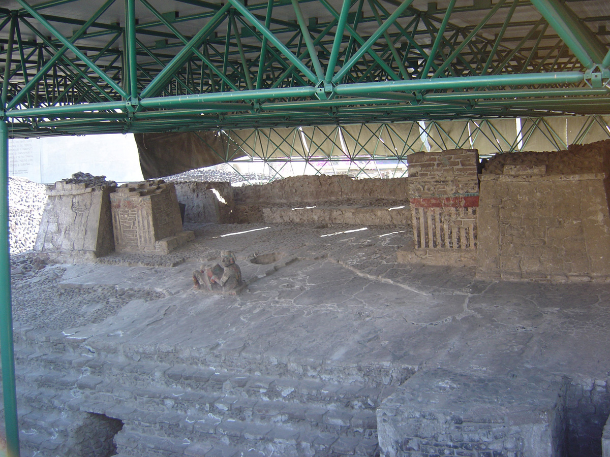 Templo Mayor, Stage II temple (chac mool)