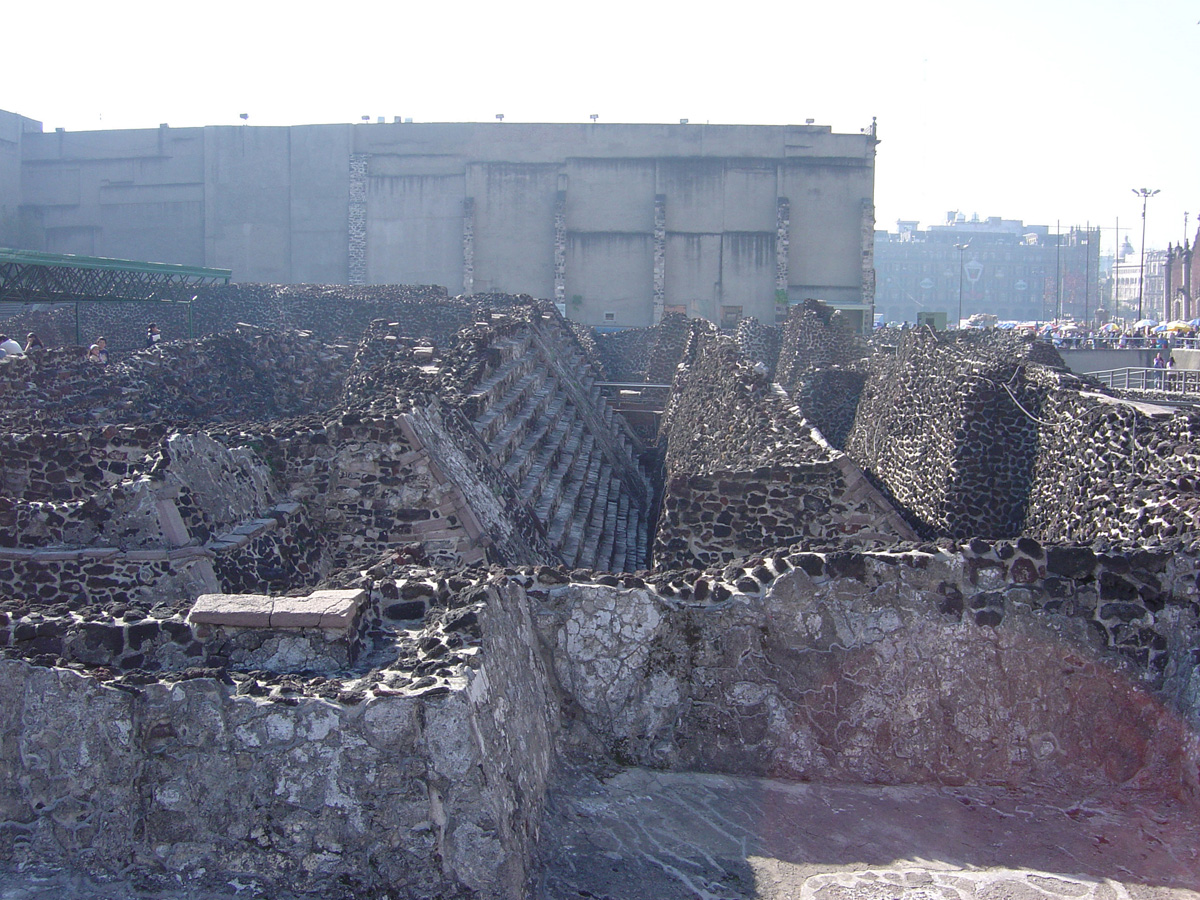 Templo Mayor, Layers of construction