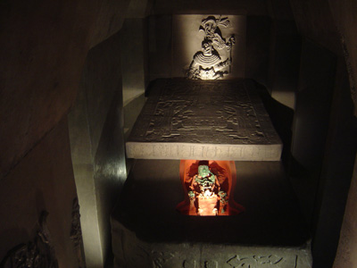 Pakal's tomb, Museum of Anthropology, Mexico 2004