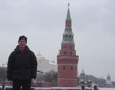 Kremlin tower + Scotsman, Moscow 2005