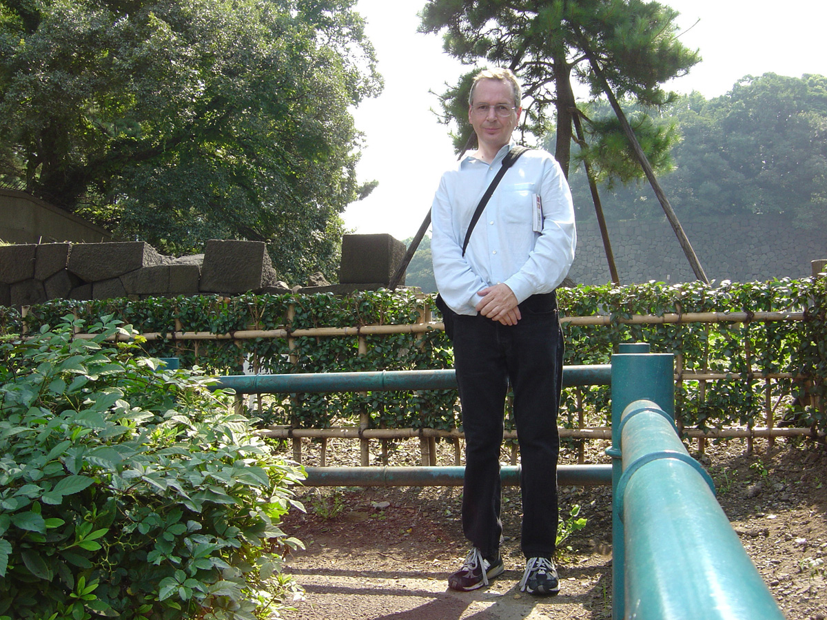 Tokyo 2005, Scotsman + Imperial palace