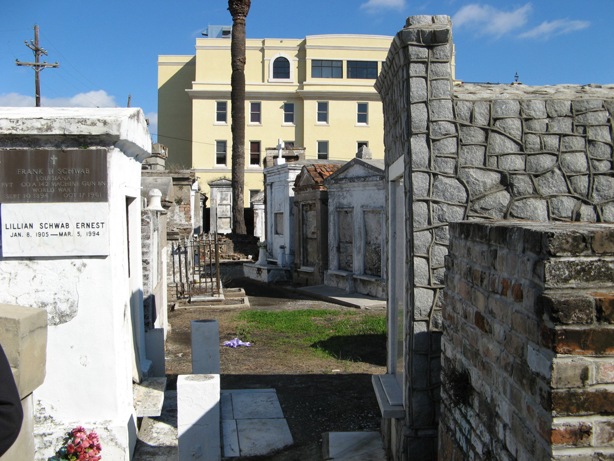 Cities of the Dead, St Louis Cemetery #1