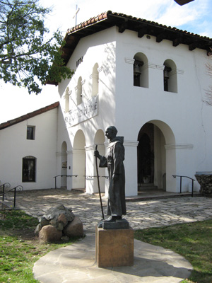 Statue of Father Junipero Serra, San Luis Obispo, Heart Castle and Getty Museum, 2007