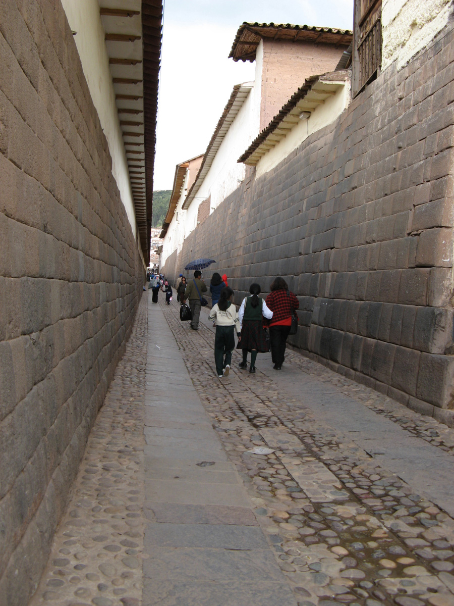 Cusco, Cusco: Inca Foundations <small>Loreto Alley.  Spanish buildings on Inca bases.</small>