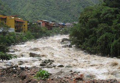 Aguas Calientes: Rio Vilcanota Aka Rio Urabamba., Machu Picchu, Peru 2007