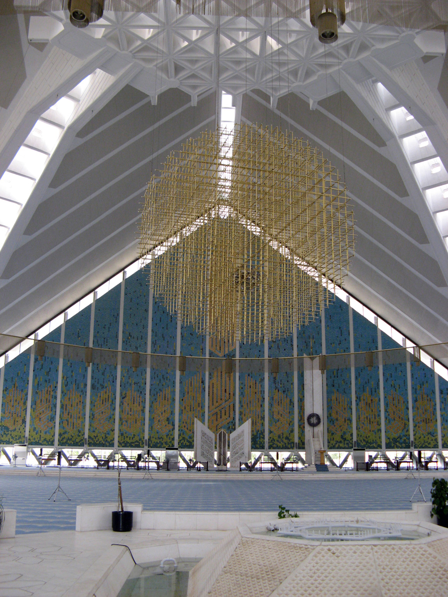 Islamabad & Rawalpindi, Shah Faisal Mosque Interior