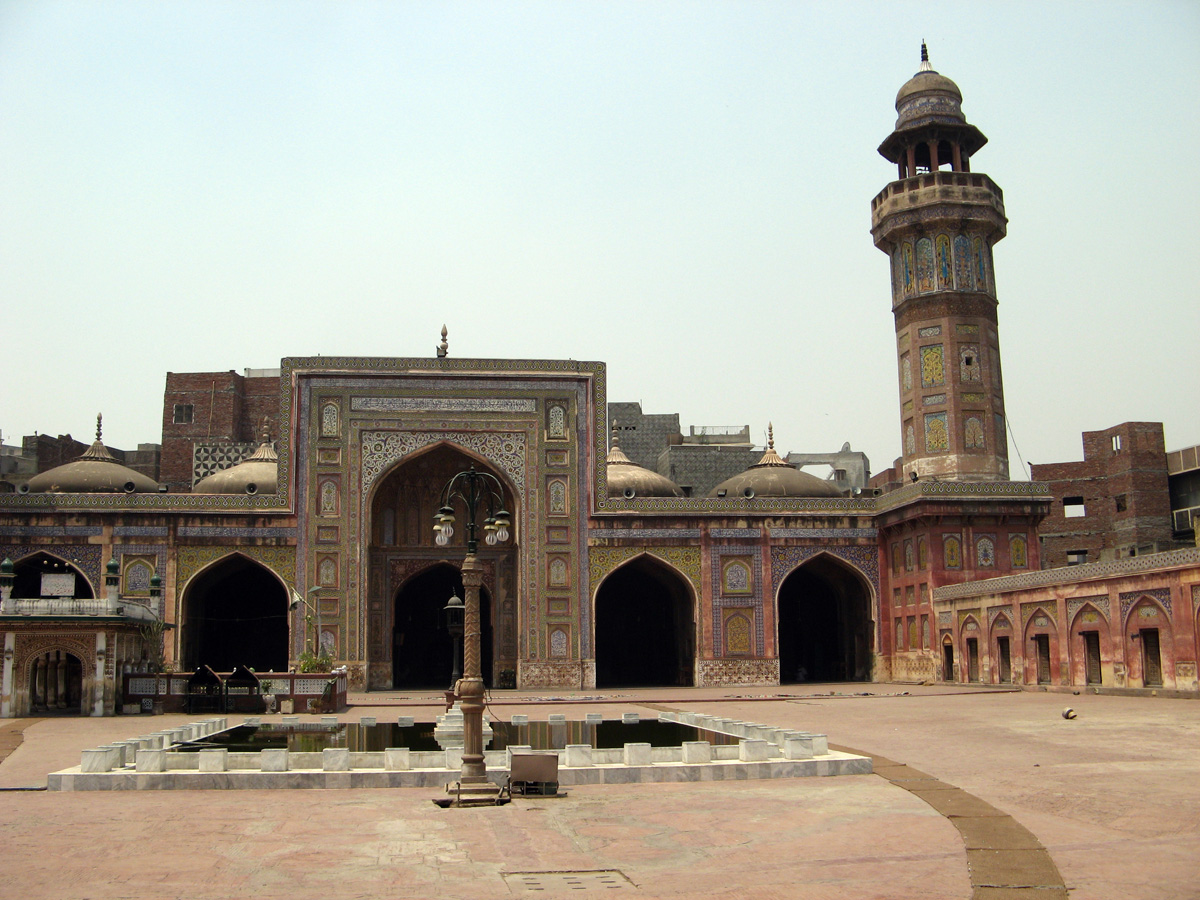 Lahore, Wasir Khan Mosque