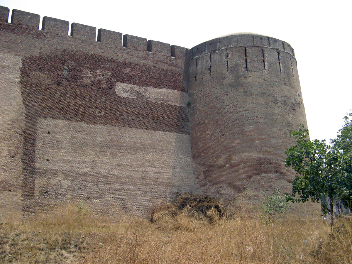 Lahore, Lahore: Old City Wall