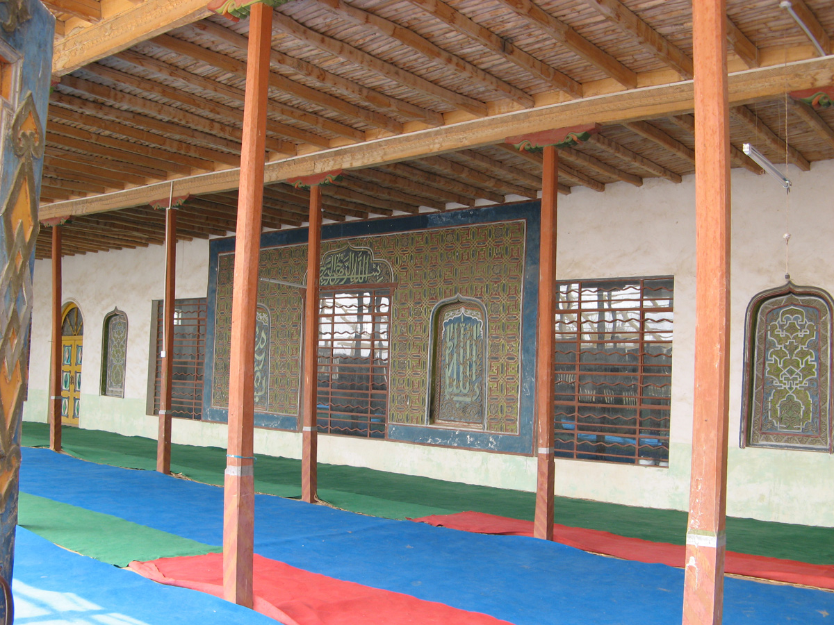 Niya - Hotan - Karghilik - Yarkan - Yengisar, Mosque at Imam Asim Shrine