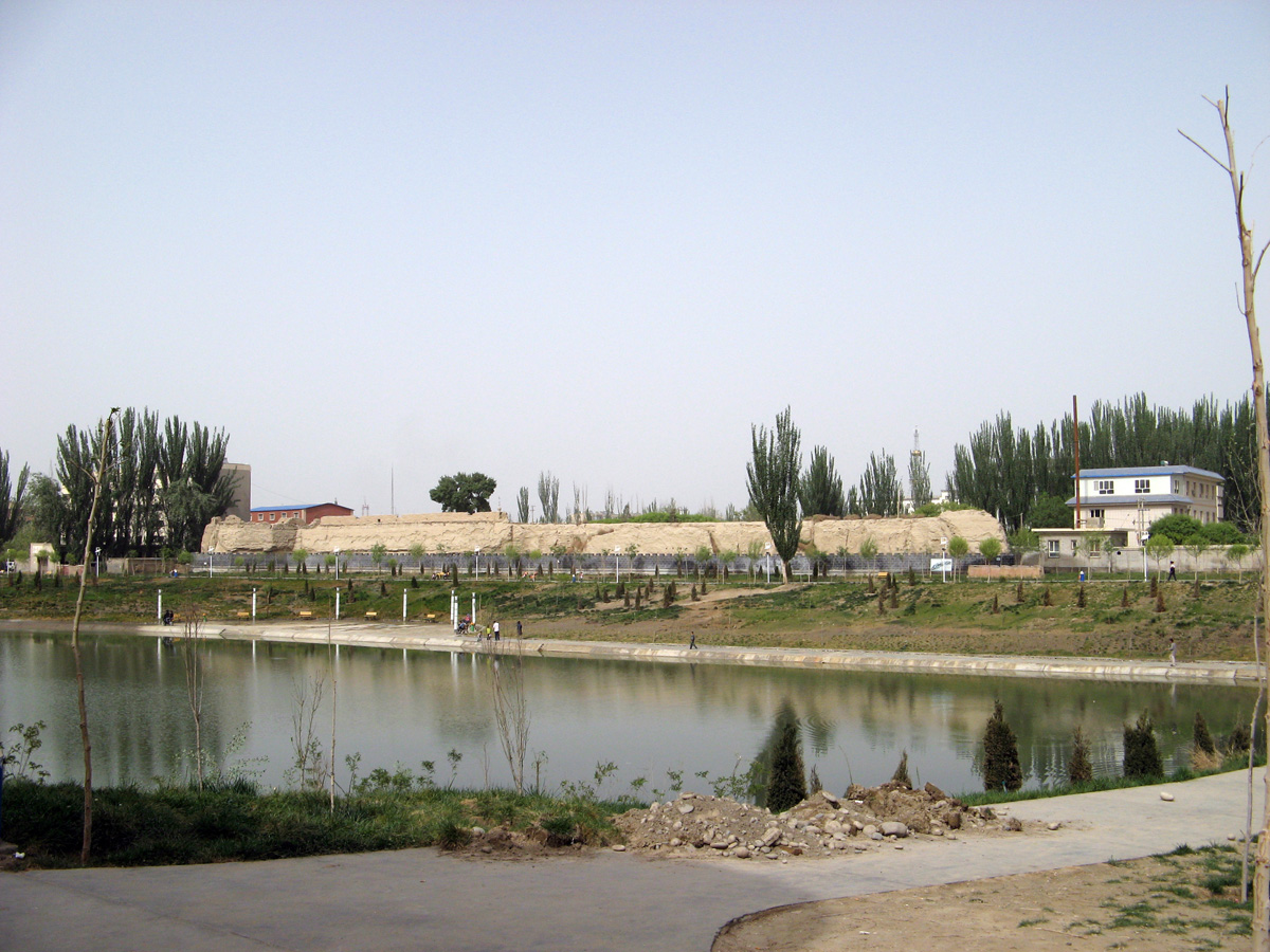 Niya - Hotan - Karghilik - Yarkan - Yengisar, Hotan