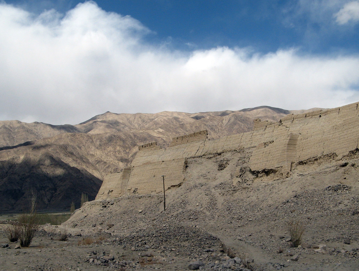 The KKH: Kara Kul & Tashkurgan, Tashkurgan Fort