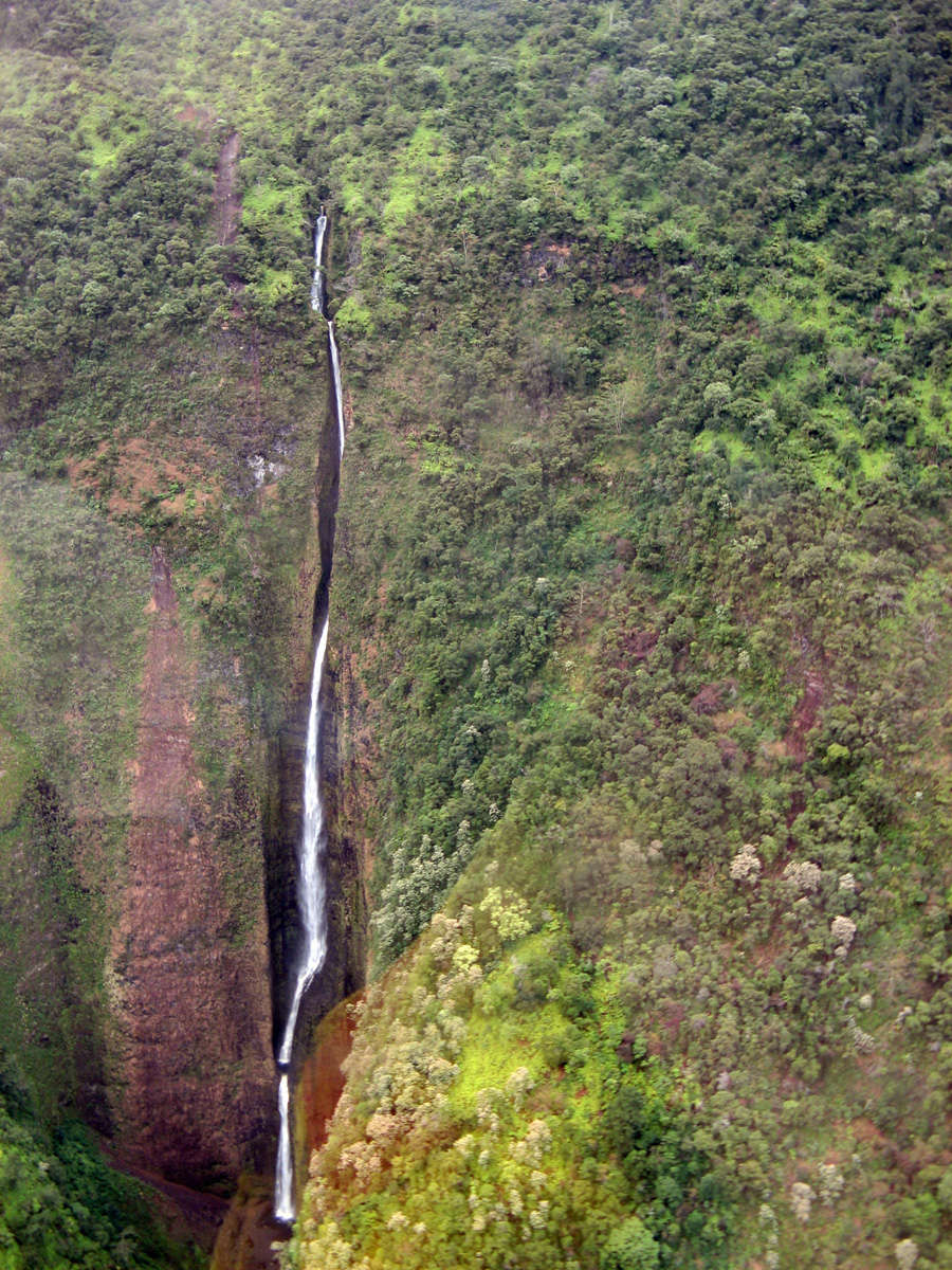 Hawaii 2008, Big Island Waterfall From helicopter