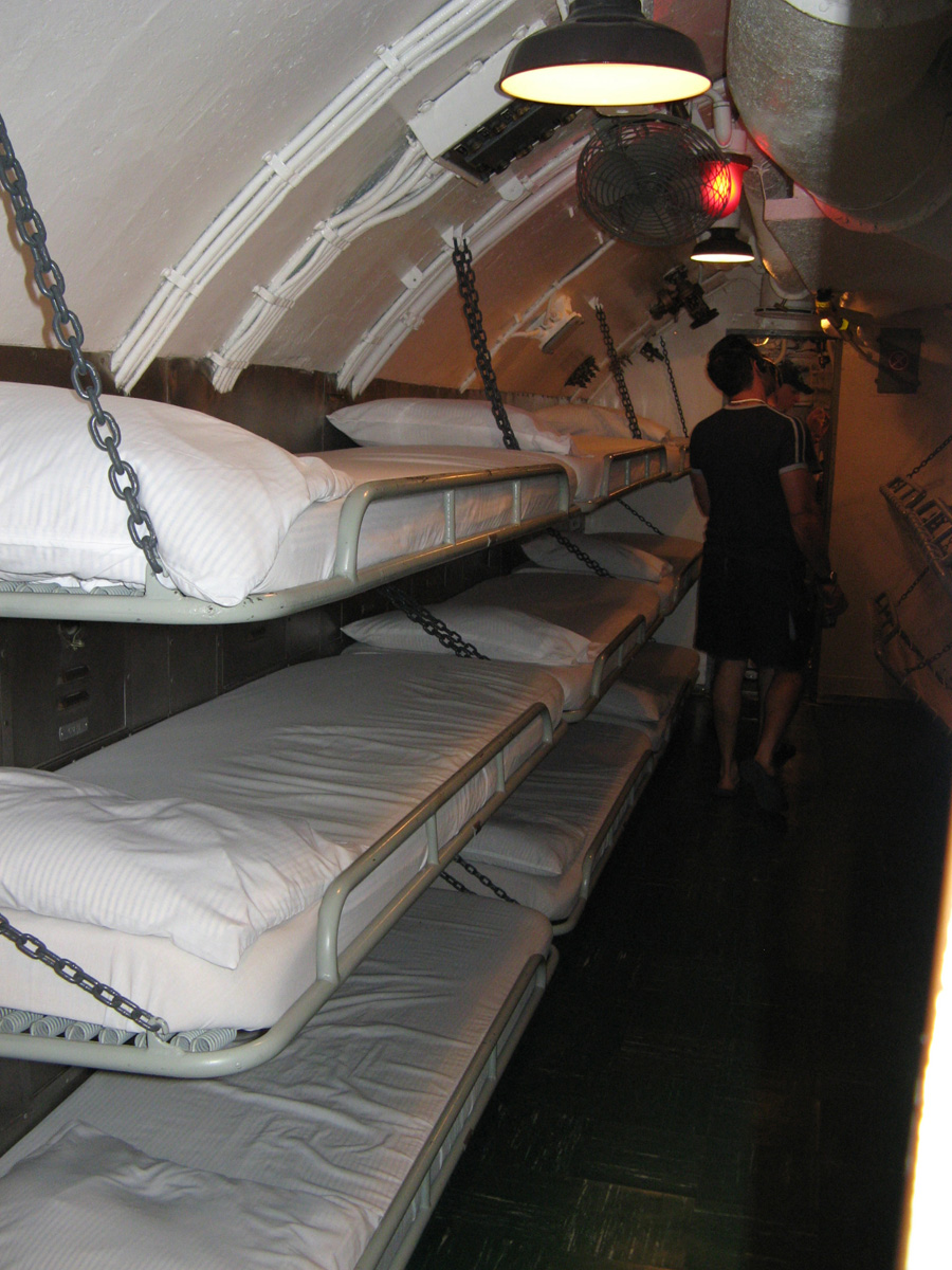 Hawaii 2008, USS Bowfin bunks