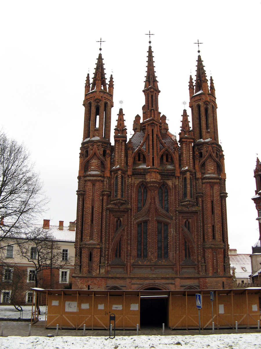 Vilnius 2008, St Annes 16th c. brick Gothic