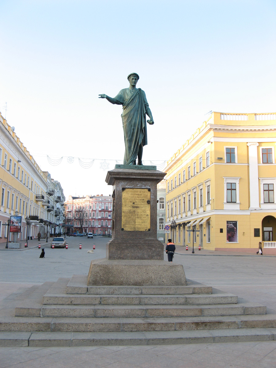 Odesa, Duc Armand de Richelieu At the top of the Potemkin Steps