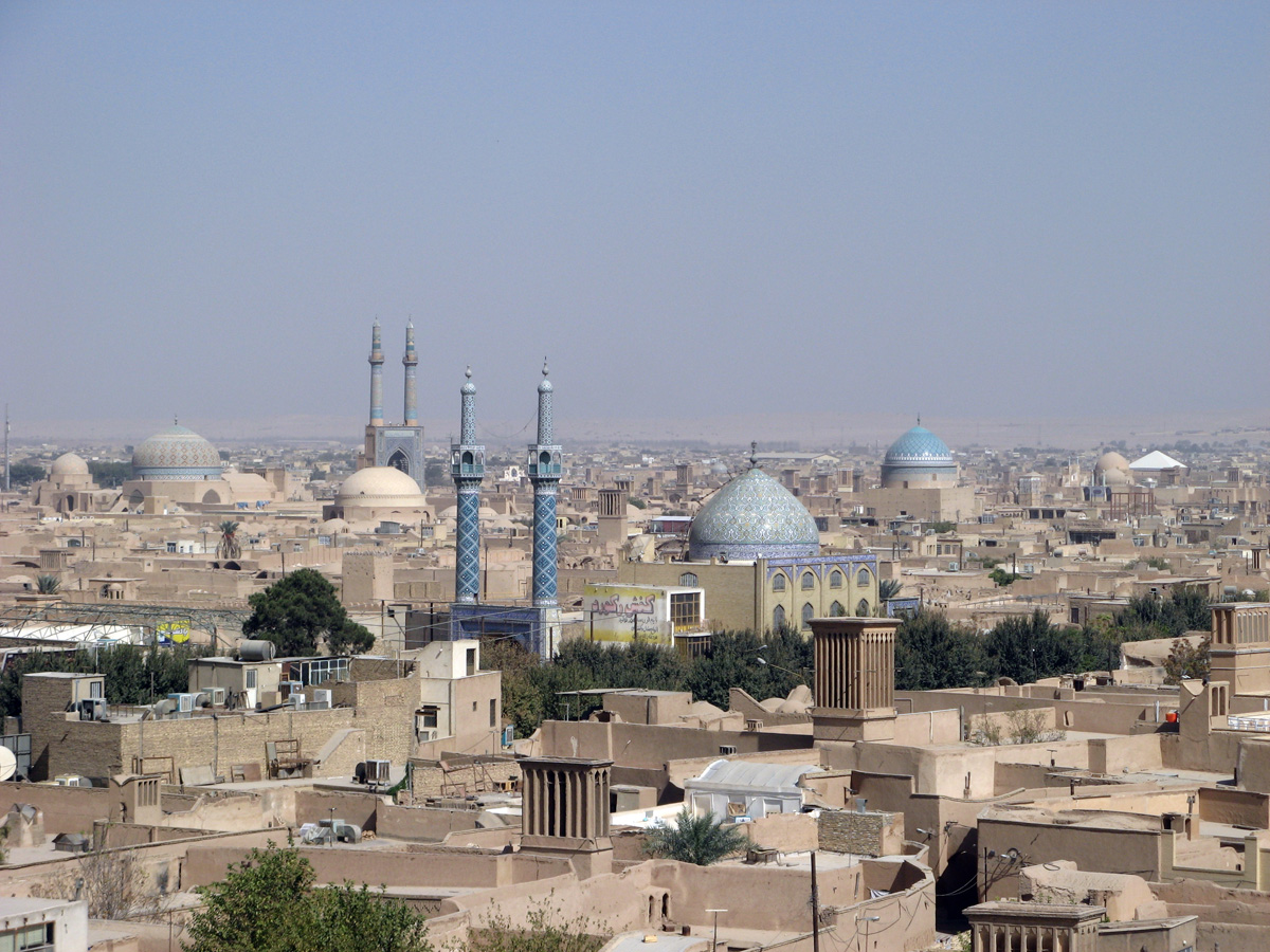Yazd, Yazd Rooftops Note cooling "badjirs"