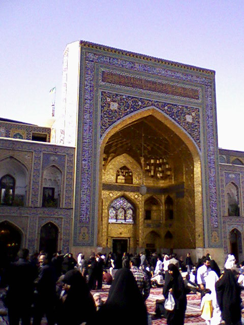 Mashhad, Hama e Razavi shrine (Phone Pic.)