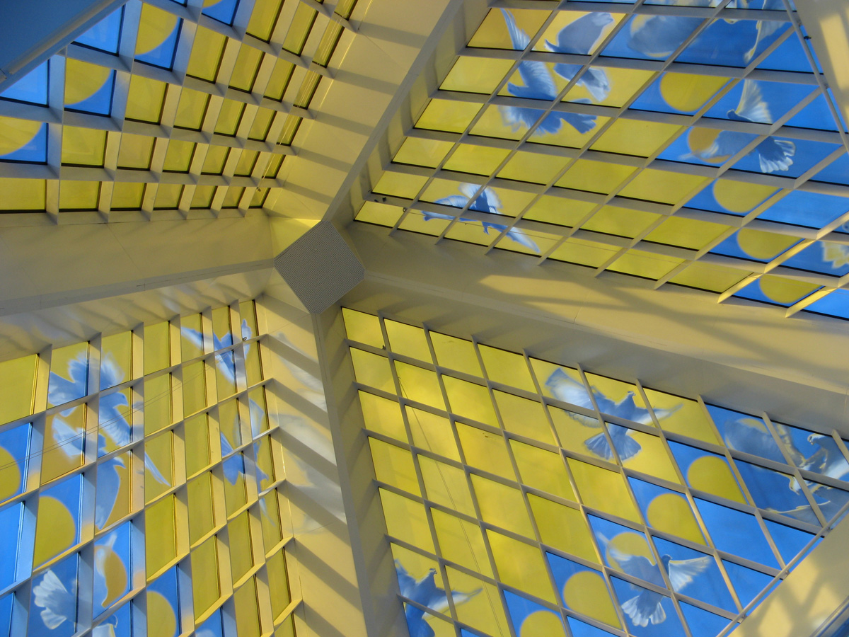 Astana, Pyramid interior, Apex