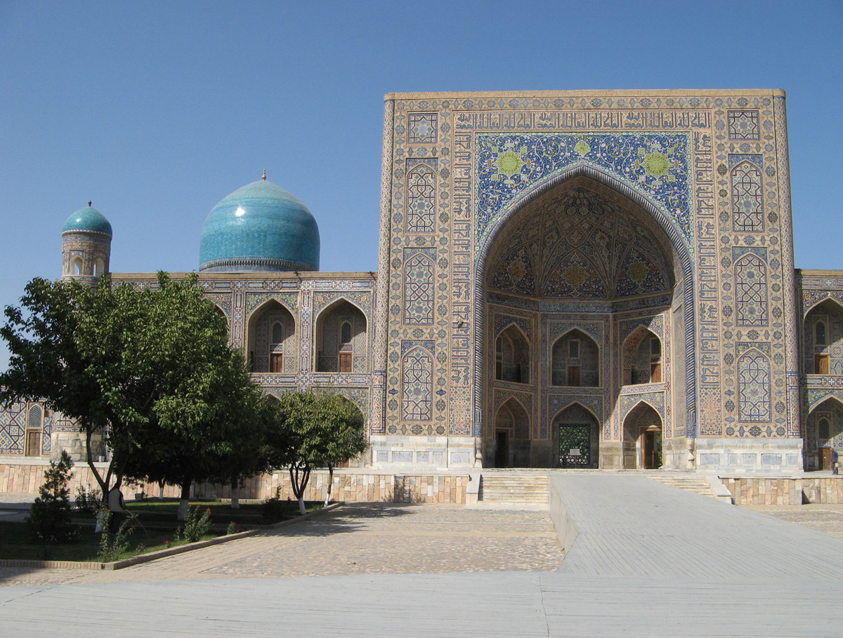 Samarkand, Tilla-Kari Medressa (Registan North.  ~1660)