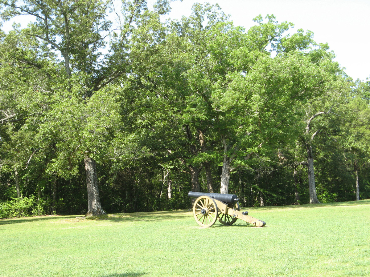 Shiloh, Cannon Near Visitor Center