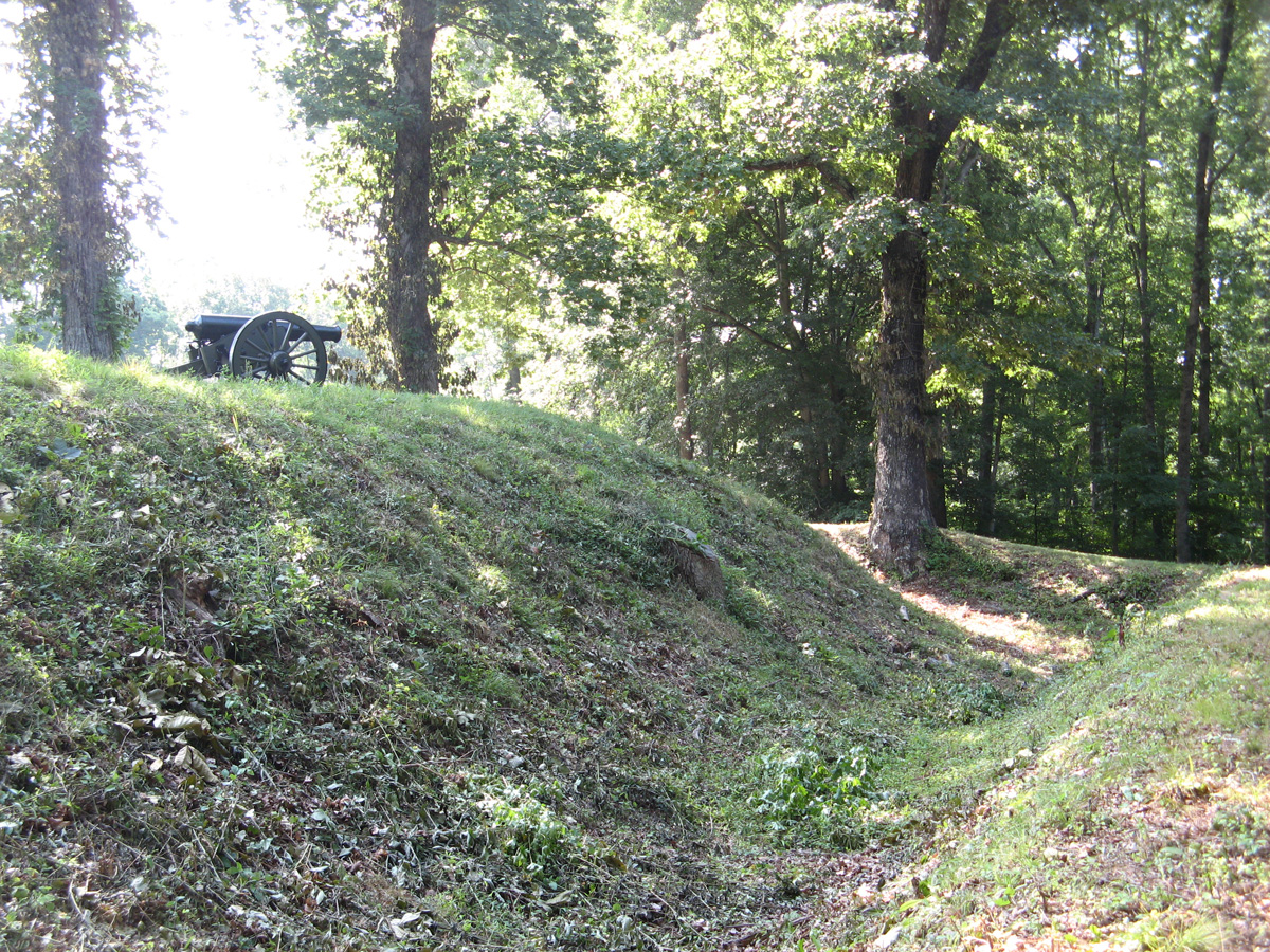 Fort Donelson, Fort Donelson Perimeter