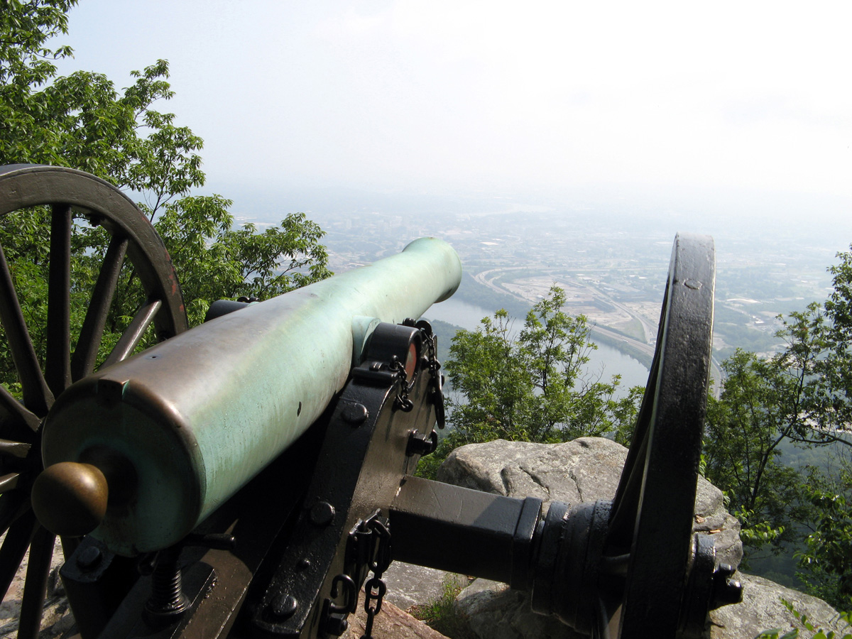 Chattanooga, Gun on Lookout Mountain
