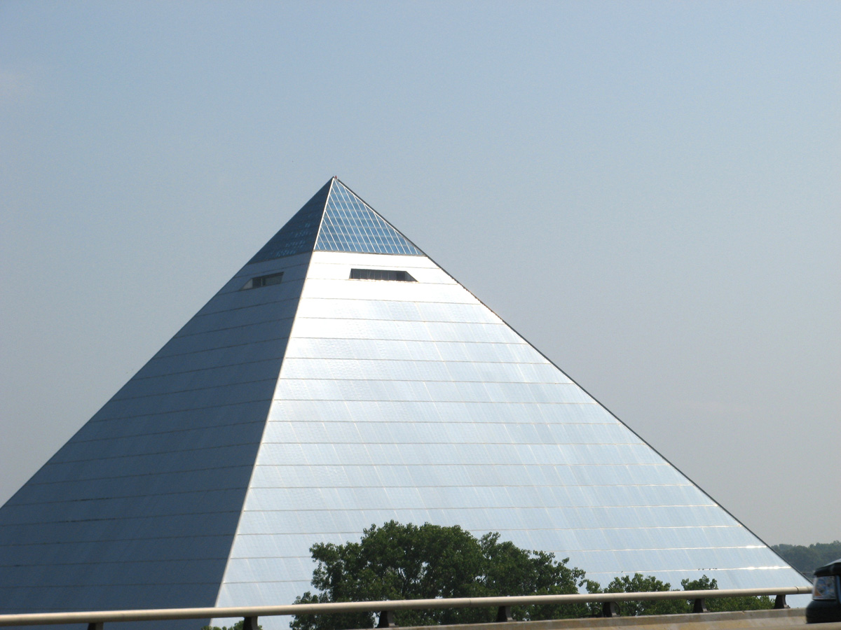 Corinth + Memphis, Memphis Pyramid