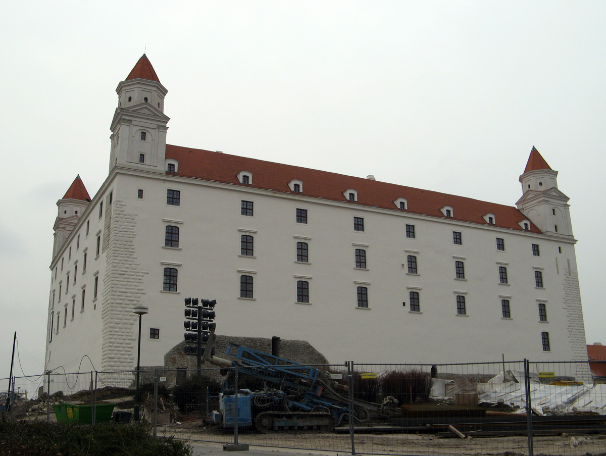 Bratislava, Bratislava Castle aka the Four Poster Bed.
